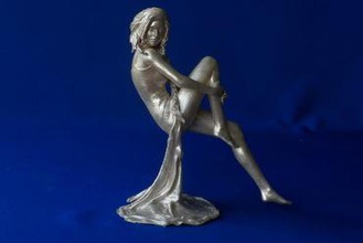 eva-01 a arte escultura feminino garota vestido longo 3d print model - Mito3D