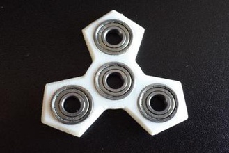 fidget spinner toys freeccad fidgetspinner bearings abs 3d print model - Mito3D