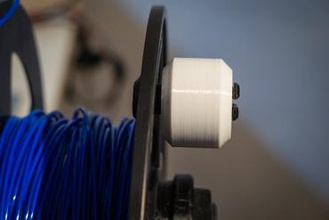 bobine de filament poignée d'enroulement L'imprimante 3d pièces améliorations bouton l'enroulement 3d print model - Mito3D