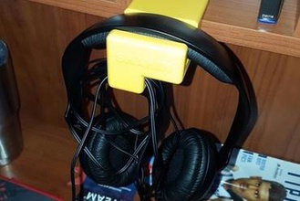 headphone holder gadget sennheiser hd 202 ii 3d print model - Mito3D