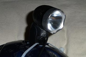 helmet-top bicycle headlight mount your home light 3d print model - Mito3D