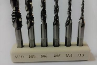 hex shank tap drill bit holder maker diy tools drills 3d print model - Mito3D