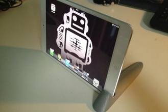 el ipad mini su casa de pie ios 3d print model - Mito3D