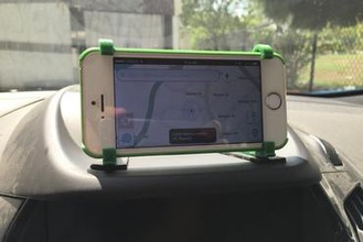 iphone 5 5s roocase di montaggio ford c-max gadget supporto da auto 3d print model - Mito3D