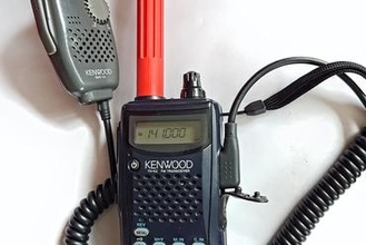 Kenwood th k2 antena cáscara 3d impresora partes mejoras radio parapente 3d print model - Mito3D