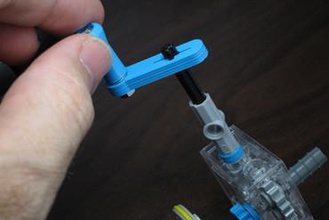 lego-compatible manivelle de la main les jouets lego 3d print model - Mito3D