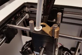 modified bowden locking clamp clip 3d printer parts enhancements ultimaker 2 3d print model - Mito3D
