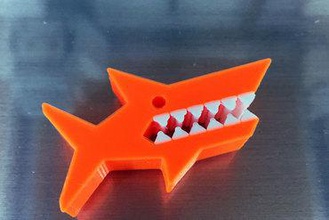 Bay çift çene ev ekstruzyon köpekbalığı klip 3d print model - Mito3D