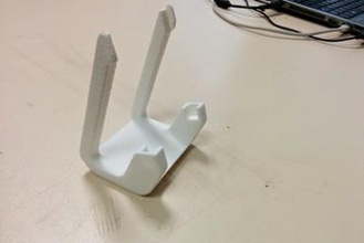 nexus 5 phone stand your home smartphone 3d print model - Mito3D