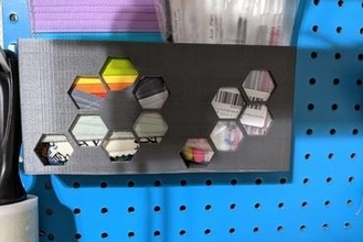 çivi yazı tahtası konteyner ev pegboard 3d print model - Mito3D