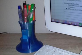 porte-stylo L'imprimante 3d de pièces améliorations stylet le crayon porte-crayon trombone clé usb 3d print model - Mito3D