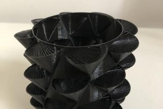matita titolare supporto 3D stampante parti miglioramenti di3d spirale vaso 3d print model - Mito3D