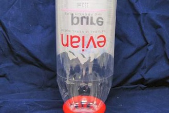 garrafa pet de suporte sua casa bottlestand stand eco 3d print model - Mito3D