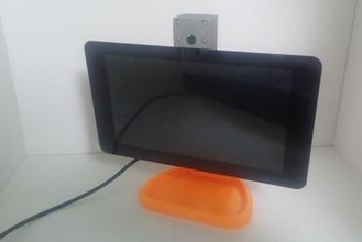 pimac - raspberry pi 7 pulgadas de pantalla táctil del soporte la cámara gadget 3d print model - Mito3D
