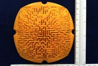 pioneiro bola de projeto - labirinto paredes pequenas a arte pioneiros colaboração openscad 3d print model - Mito3D