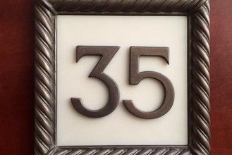número de la placa puerta su casa 3d print model - Mito3D