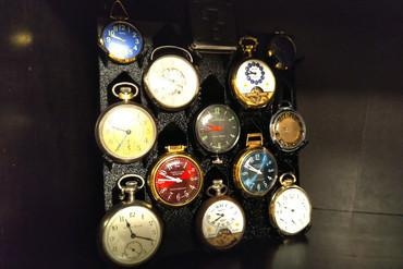 pocketwatch holder display Jewelry pocket watch stand organizer organize 3d print model - Mito3D