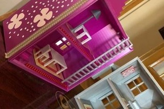 polly pocket house complete Toys doll furniture bed table chair pool toy 3d print model - Mito3D