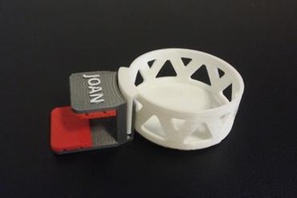 posavasos colgante kişiselleştirilebilen gadget Sayın coaster ıçki iç içecek voladizo cantilever freecad 3d print model - Mito3D