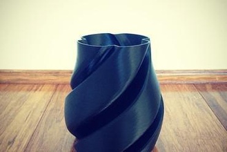 propellor vase your home 3d print model - Mito3D