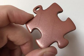 pièce de puzzle médaillon bijoux juwelry copperfill bronzefill 3d print model - Mito3D