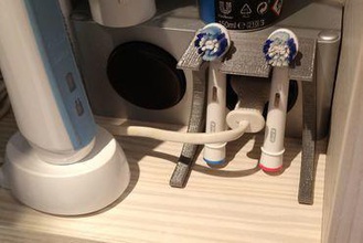 remixed Zahnbürstenhalter oral-b Ihre home braun Zahnbürste 3d print model - Mito3D