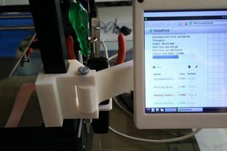 rigidbot clamp monitor holder display housing 3d printer parts enhancements 3d print model - Mito3D