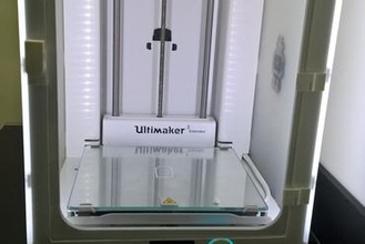 screwless hinge latch ultimaker 3 3d printer parts enhancements door 3d print model - Mito3D