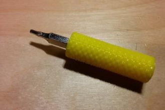 simple knurled handle small screwdriver bits maker diy openscad 3d print model - Mito3D