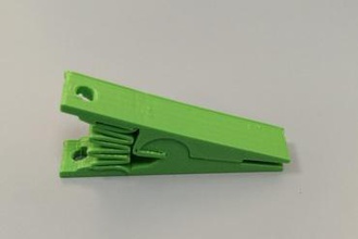 simple pince à ressort L'imprimante 3d de pièces améliorations la openscad 3d print model - Mito3D