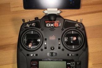 smartphone holder spektrum dx6 maker diy quadcopter multicopter rc radio control quadrocopter multiwii 3d print model - Mito3D