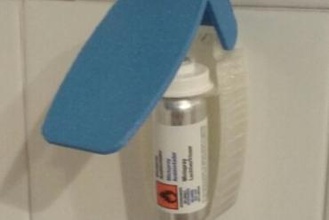 soporte para mini spray ambientador la vostra casa spruzzo wc bevanda rinfrescante di aria 3d print model - Mito3D