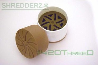 édenté herb grinder - broyeur 20 420threed d'autres 420 meuleuse les mauvaises herbes shredder de l'herbe le cannabis 3d print model - Mito3D