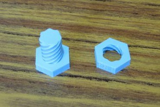 tornillo tuerca y rosca multisurco parametrizzabile maker fai da te varios surcos 3d print model - Mito3D