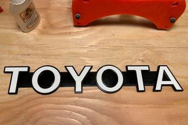 Toyota terra cruzador bj70 grade emblema Satoshi 3rd gen 4runner 3D print model - Mito3D