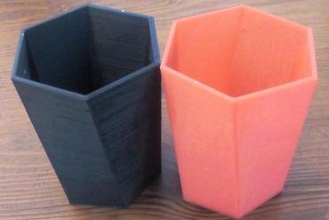 twisted tasse votre maison becher mug tordu 3d print model - Mito3D