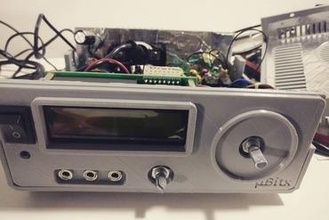 Ubitxa caso funda du2rk panel rediseñar jamón radio aficionado qrp 3d print model - Mito3D