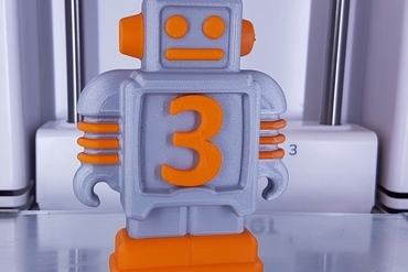 ulti3ot las miniaturas ultimaker3 ultibot el robot 3D print model - Mito3D