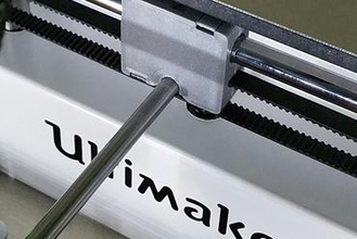 ultimaker2-familia - mejorado el control deslizante bloque Impresora 3d de piezas mejoras 3d print model - Mito3D