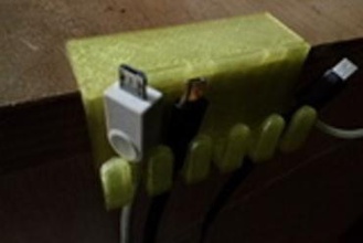 câble usb cintre gadget 3d print model - Mito3D