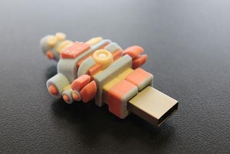 usb robot dr fluff gadget giocattolo figurine 3d print model - Mito3D