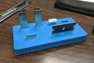 usb sim eject razor blade holder maker diy 3d print model - Mito3D
