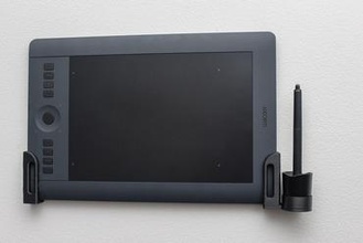 la pared de almacenamiento wacom intuos pro tablet gadget 451 651 851 titular medio pequeño gran tamaño el monte pth lápiz óptico montaje en caso 3d print model - Mito3D