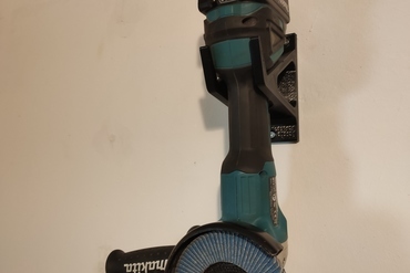 wandhalterung makita amoladora angular dga504z flexionar 3D print model - Mito3D