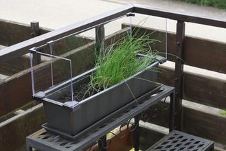 windbreak holder flower box your home garden balcony wind break 3d print model - Mito3D
