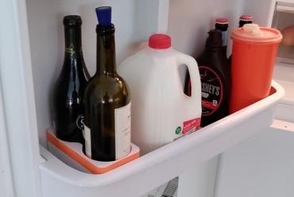 şarap Kulp destek buzdolabı kapı raf ev 3d print model - Mito3D