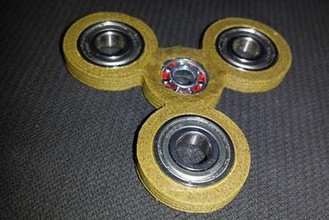 wood pla fidget spinner toys toy bearing 3d print model - Mito3D